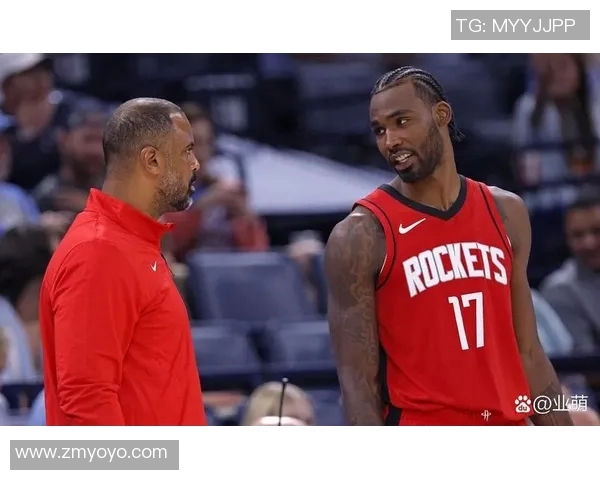 火箭与雷霆历年对决比分回顾及精彩瞬间分析