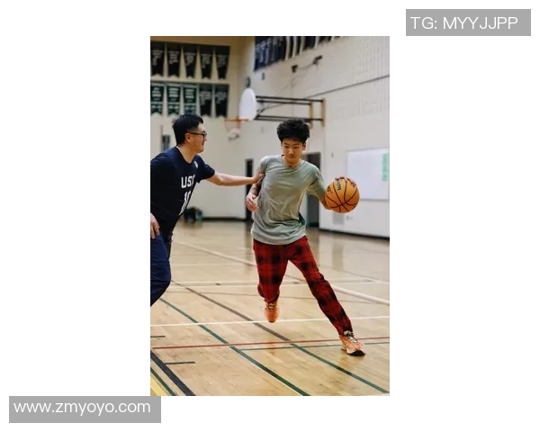 吴冠希：从青涩新秀到篮球场上的领军人物的成长之路