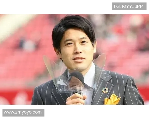 蒿俊闵与内田笃人对决回顾:中日足球的经典碰撞与技战术分析 蒿俊闵与内田笃人对决回顾:中日足球的经典碰撞与技战术分析